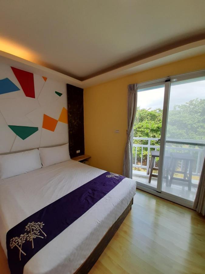 Apartament 墾丁大街 皇佳旅店 Zewnętrze zdjęcie